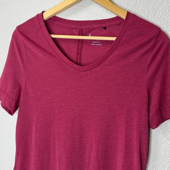 Cotopaxi Paseo Travel T shirt Raspberry Pink Red size XSmall - Picture 8 of 10